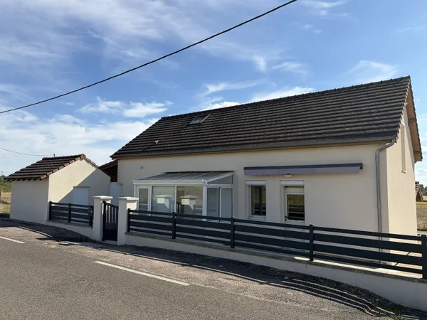 Maison ancienne rénovée : env. 76 m²