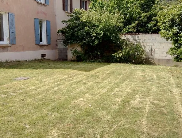 Appartement avec grand jardin