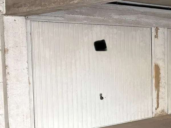 Box Garage