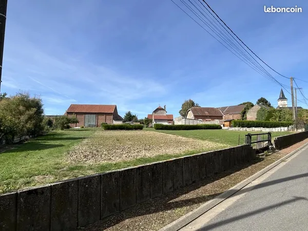 Terrain 1205 m²