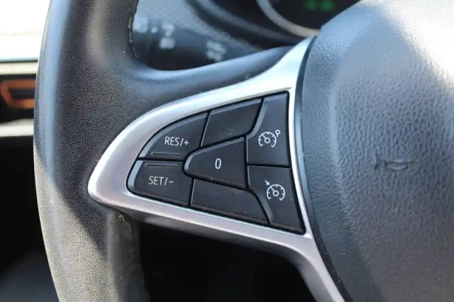 Dacia Sandero tce 90 cvt - 22 — photo 33