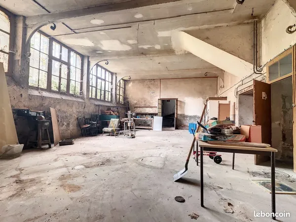 Local professionnel à louer pour artisan ou profession liberale