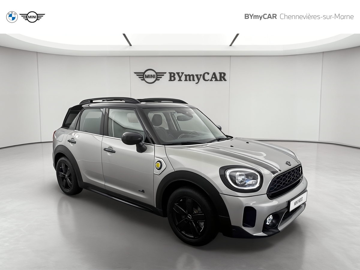 Mini Countryman 125 - 95 ch ALL4 BVA6 — photo 7