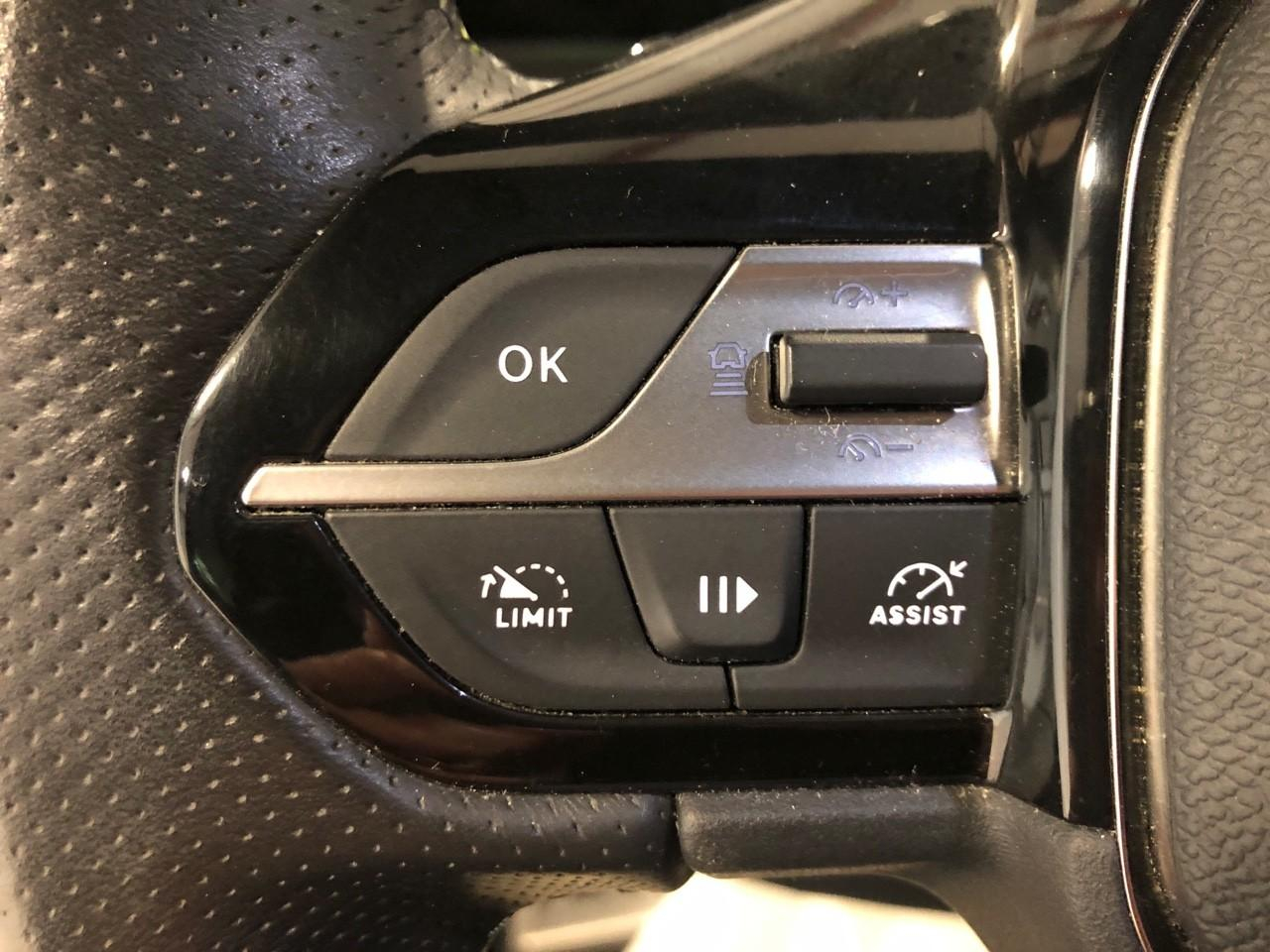 Peugeot 308 puretech 130ch s&s eat8 gt — photo 28
