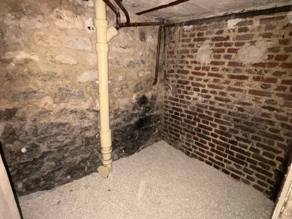 Cave à louer - Clamart Quartier Gare