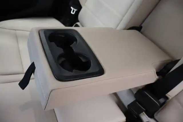Bmw X1 xdrive 30e 326ch dkg7 — photo 45