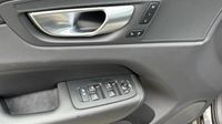 Volvo Xc60 T6 Hybride Rechargeable 253 + 145ch Plus Style Dark Geartronic 8 AWD — photo 27