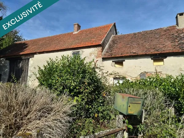 Belle longère à rénover avec grange et terrain