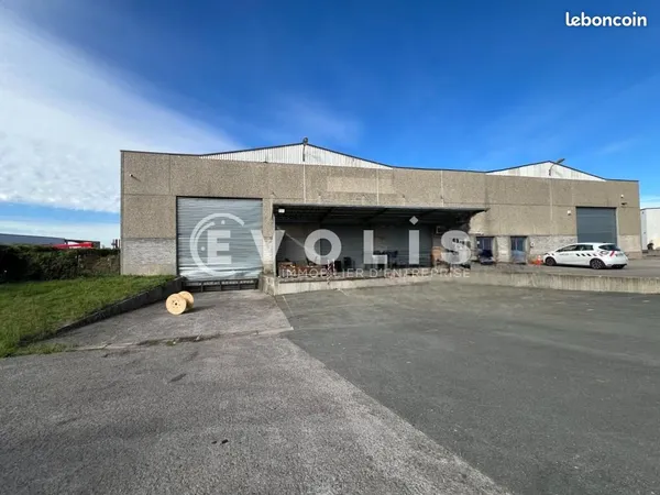 Local d'activité 1 250 m²
