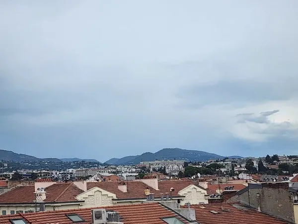 NICE CENTRE — Investissement locatif — Exclusivité BDI