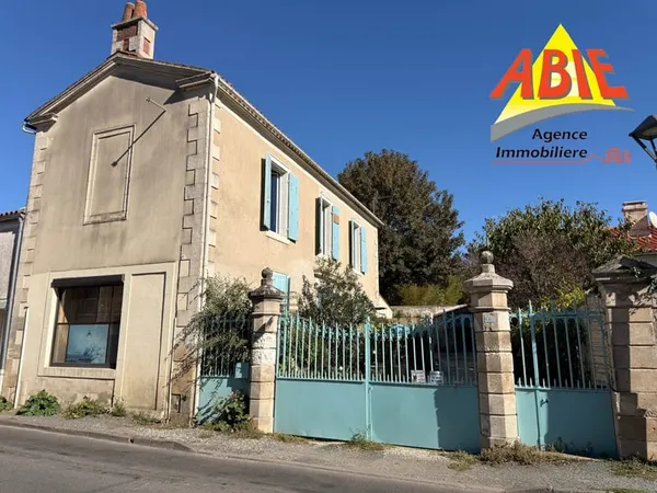 Propriété du 19e siècle dans le Sud Vendée