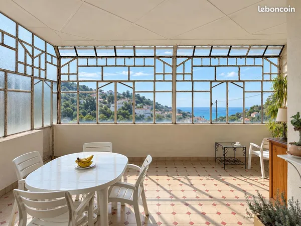 T3 vue mer et terrasse avec véranda — Marseille 7e — Bompard / Roucas