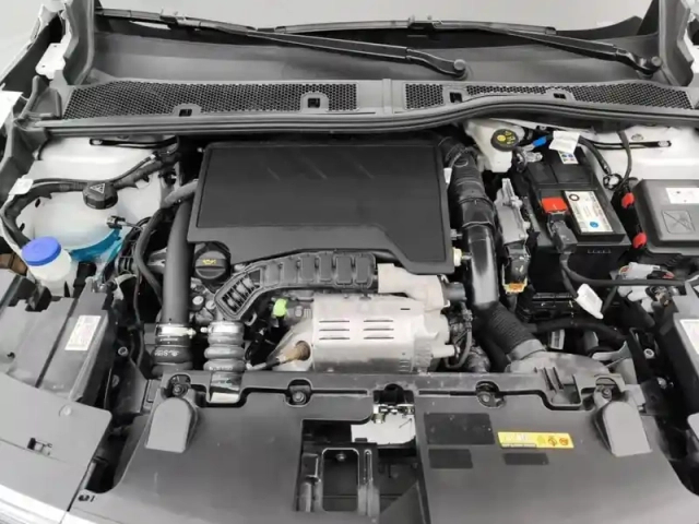 Opel Mokka 1.2 turbo 130 ch bva8 ultimate — photo 7
