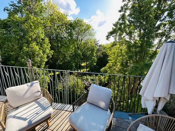 Magnifique appartement de 97m2 au dernier étage vue sur parc, 2 terrasses, garage