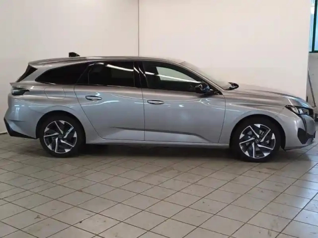 Peugeot 308 sw 1.5 bluehdi 130ch s&amp;s allure eat8 — photo 6