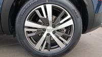 Peugeot 3008 Plug-in Hybrid 225ch Allure Pack e-EAT8 — photo 11