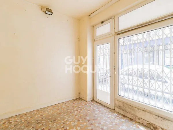 Local commercial 2 pièces 46 m²