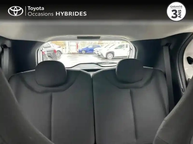 Toyota Aygo X 1.0 vvt-i 72ch dynamic s-cvt pack zen — photo 14