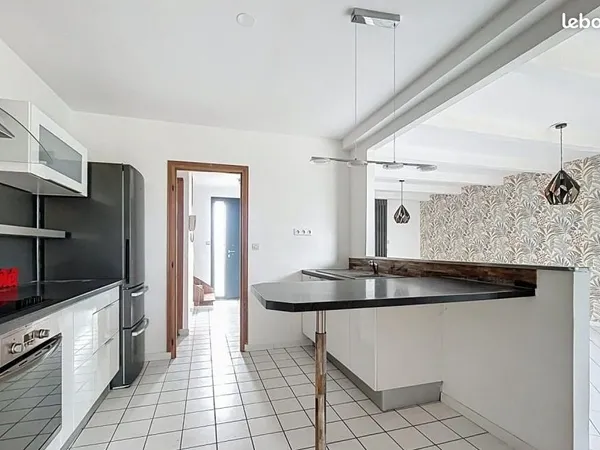 MAISON 4 à 5 chambres