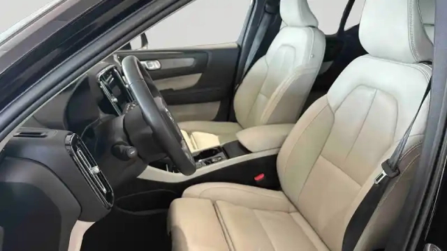 Volvo Xc40 b3 163 ch dct7 — photo 57