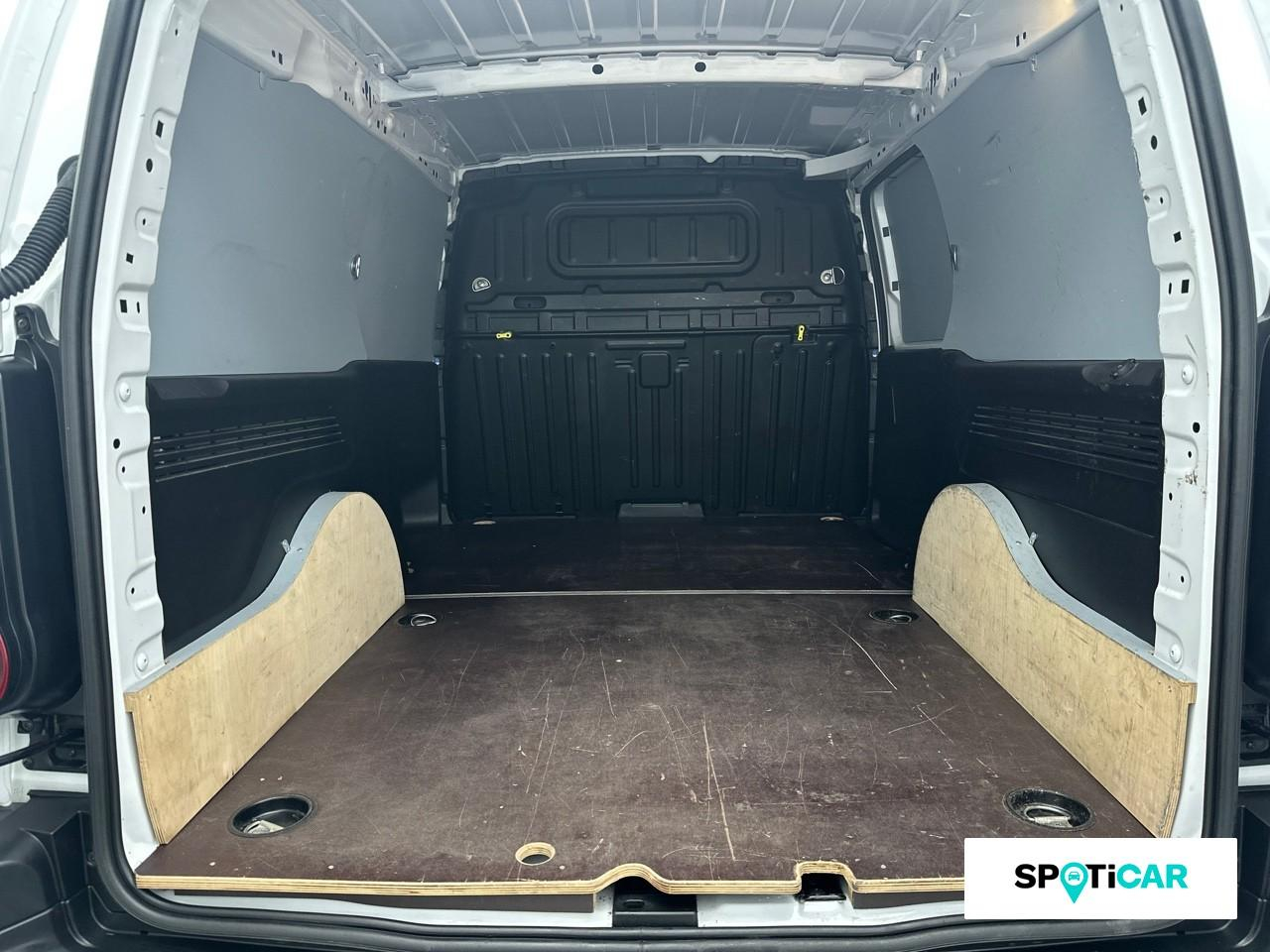 Citroën Berlingo fourgon van xl 950 blue hdi 130 — photo 6