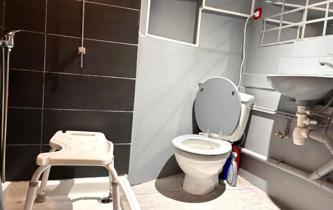 Photo 8