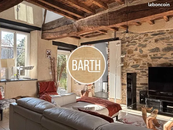 Longère 6 pièces 270 m²