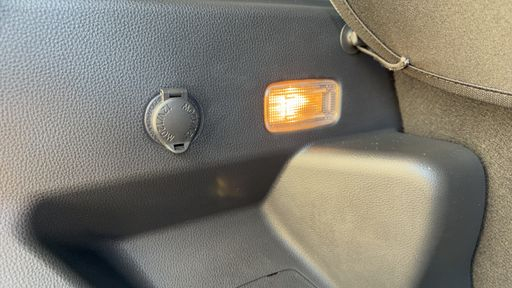 Toyota Yaris Cross 1.5 HSD 130 Hybrid E-CVT - Collection – 2025 – 13080 km – Hybride essence – Boîte Automatique — photo 23