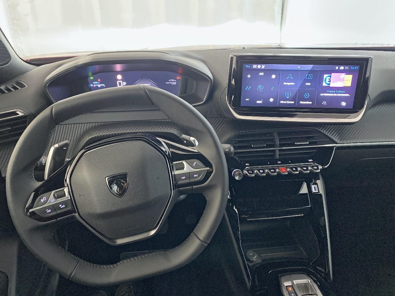 Peugeot 2008 hybrid 145 ch e-dcs6 allure — photo 15