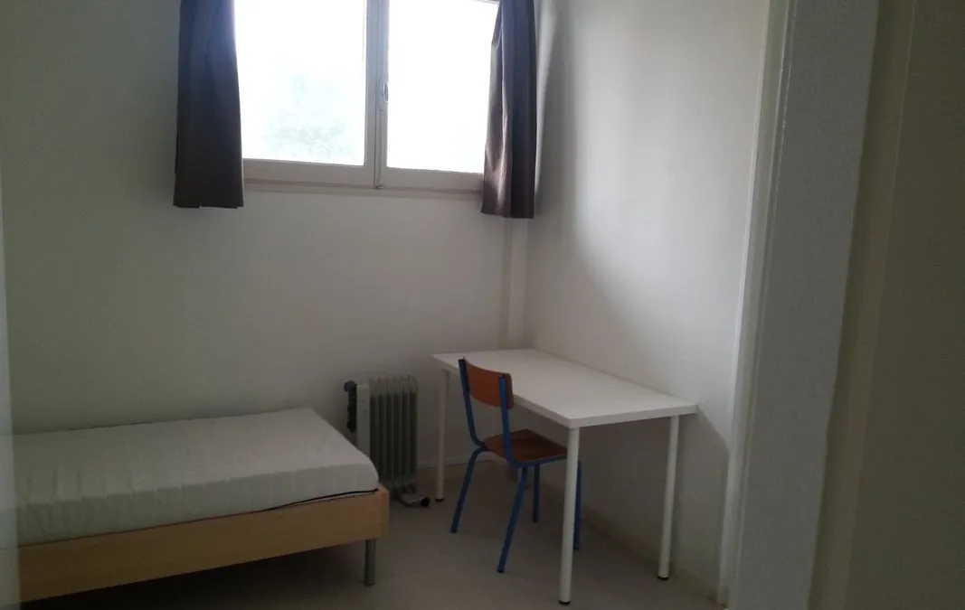 Photo 2