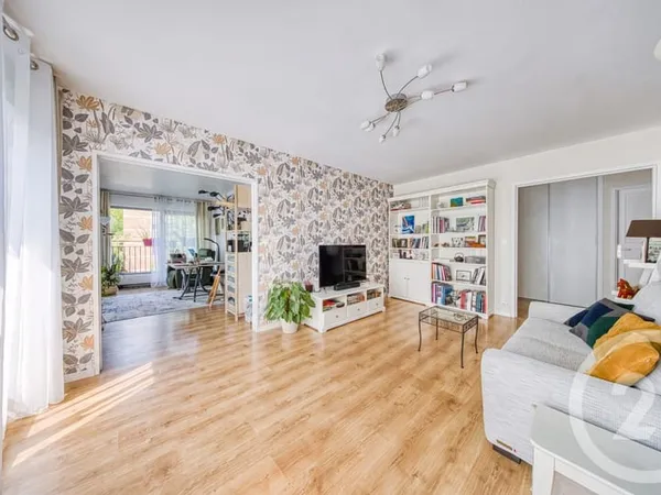 Appartement 4 pièces 79 m²