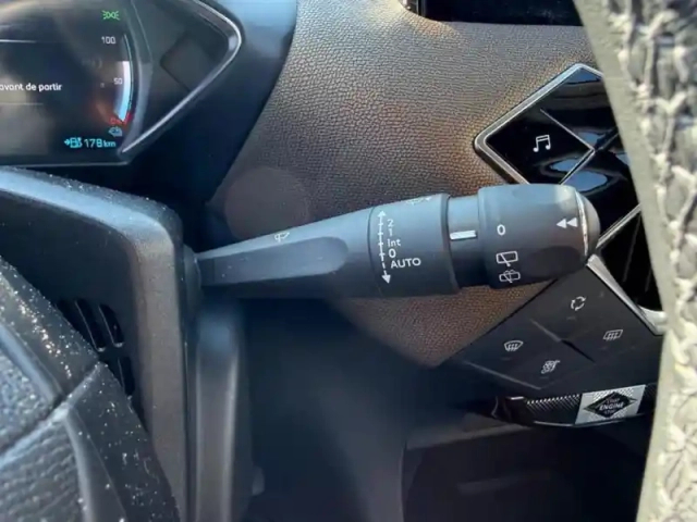 Ds Ds 3 crossback e-tense grand chic 4cv — photo 10
