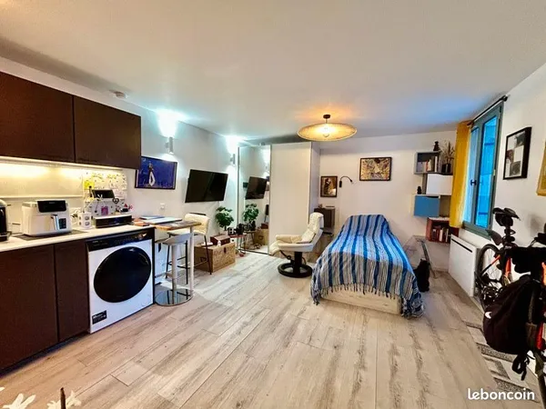 Studio 1 pièce 24 m²