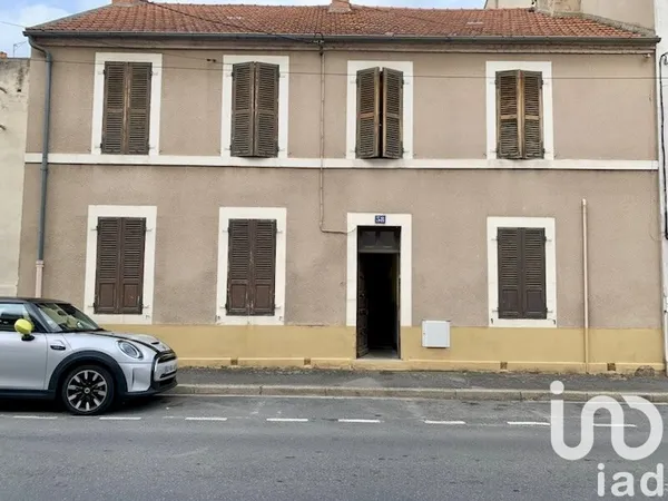Bâtiment 153 m²