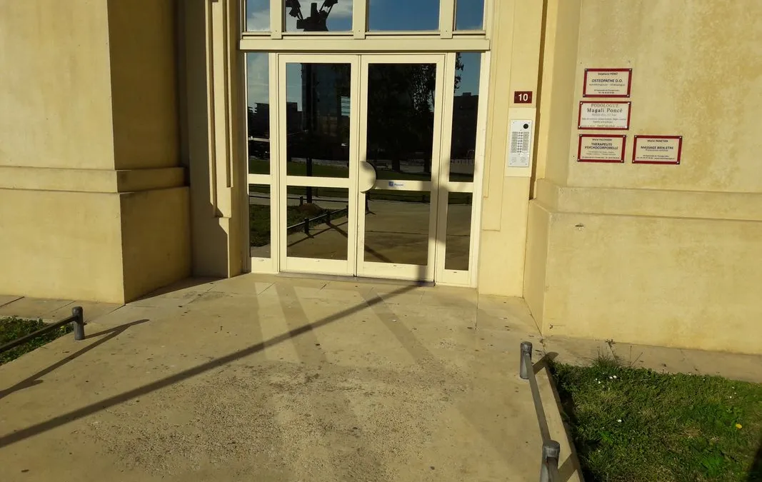 Photo 2