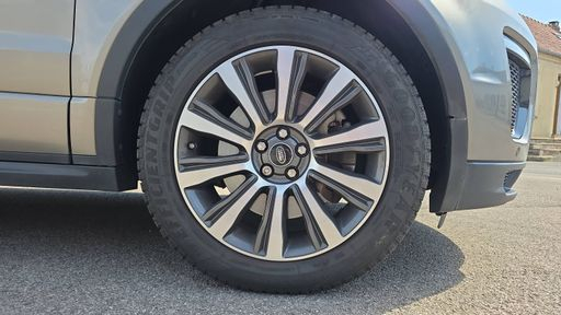Land Rover Range Rover Evoque 2.0 SD4 240 BVA - SE Dynamic – 2018 – 156645 km – Diesel – Boîte Automatique — photo 19
