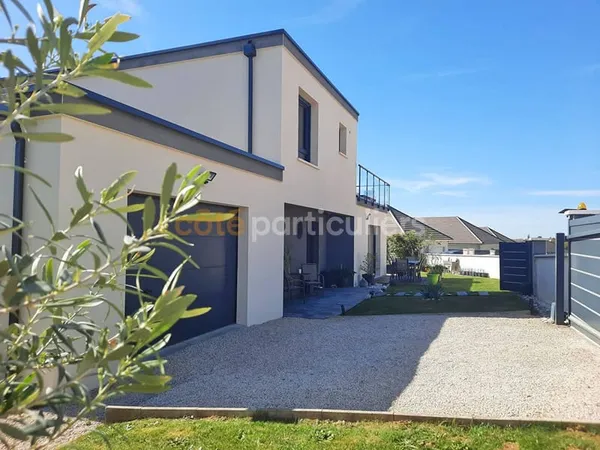 Maison 5 pièces 146 m²