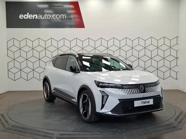 Renault Scenic e-tech électrique 220 ch grande autonomie