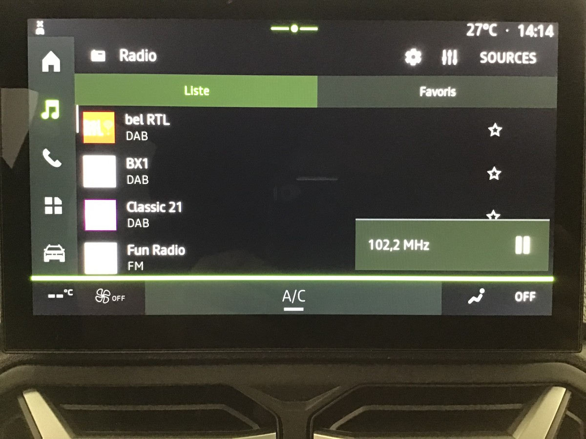 Dacia Duster — photo 18