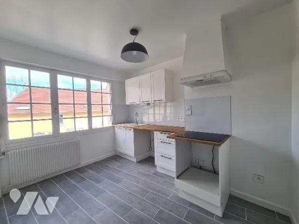 Maison 5 pièces 82 m²