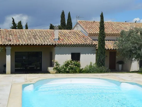 Maison 4 pièces 180 m²