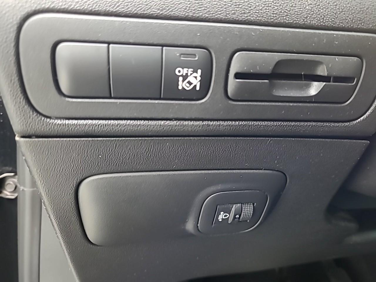 Citroën C3 Aircross bluehdi 120 s&s eat6 shine pack — photo 23