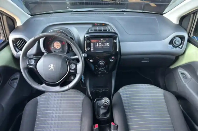 Peugeot 108 vti 72ch s&amp;s bvm5 — photo 17