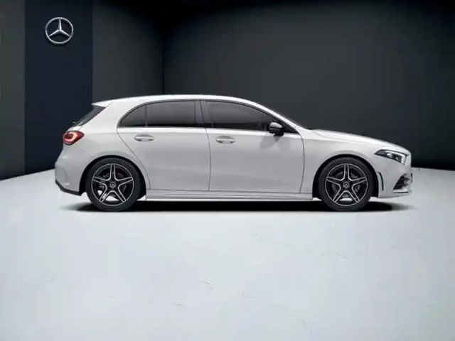 Mercedes Classe A 200 amg line — photo 6