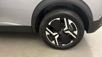 Peugeot 2008 1.2 PureTech 100ch S&S Allure — photo 20