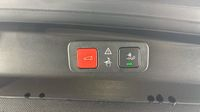 Peugeot 5008 1.2 PureTech 130ch S&S Allure Pack EAT8 — photo 31