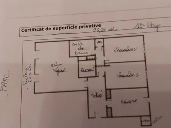 T 4 RENOVE 95 m2 1er étage DPE : C