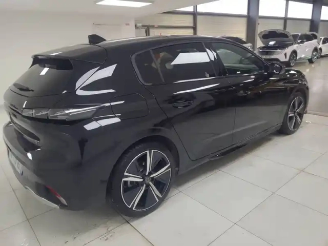 Peugeot 308 hybrid 145 e-dcs6 — photo 6