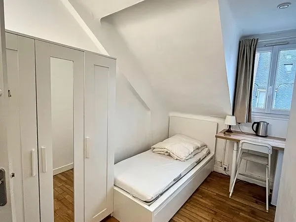 Studio Chambre meublée Nantes Graslin - WIFI