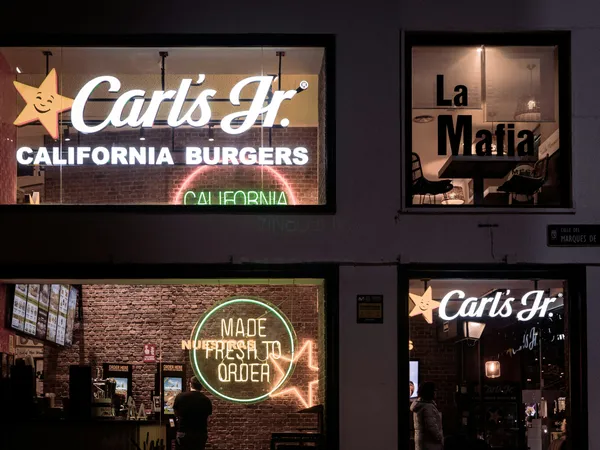 Acheter des murs commerciaux : rendement, vacance et bail de l'exploitant